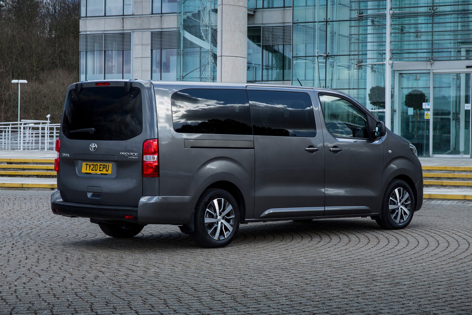 Best large vanbased MPVs 2021 heycar